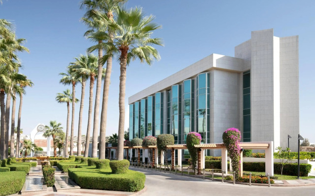 Sheraton Jeddah Hotel - Saudi Brothers Commercial Company Branch