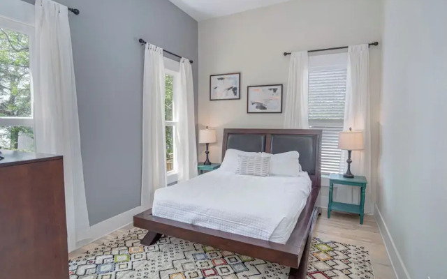 Incredible New 3br/2ba Near Downtown