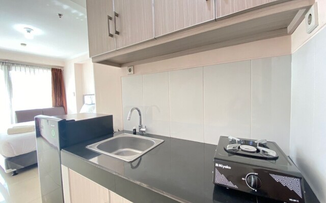 Simply Bright Studio Room at Gateway Pasteur Apartment