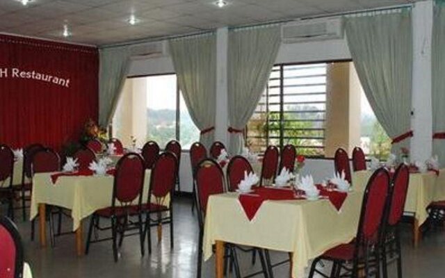Ngu Binh Hue Hotel