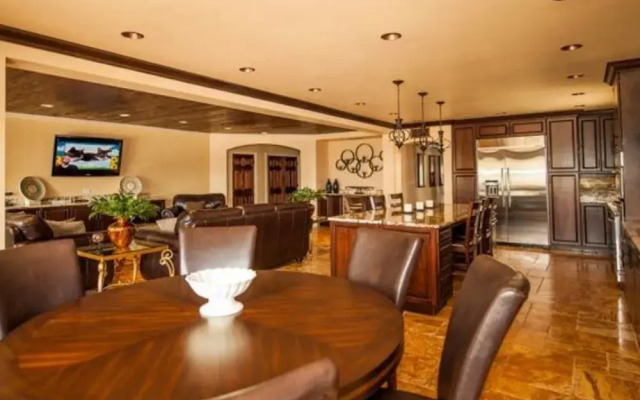 Gulfside Luxury Condo