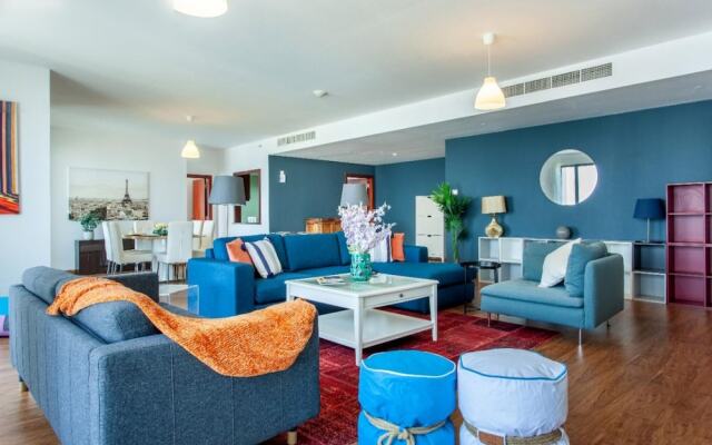 JBR Beach Front 4 Bed High Floor