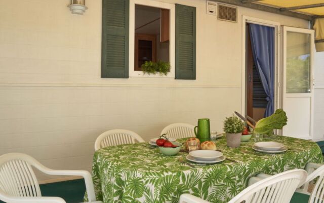 Camping Village Baia Domizia