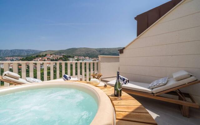 Apartment Marlo in Dubrovnik With sea View
