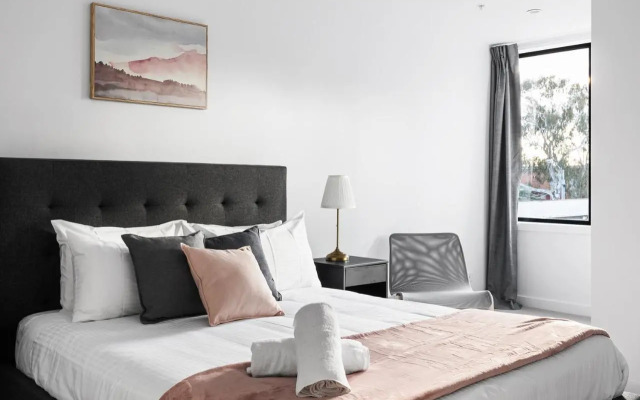 Queensview168 Apartments Moonee Ponds