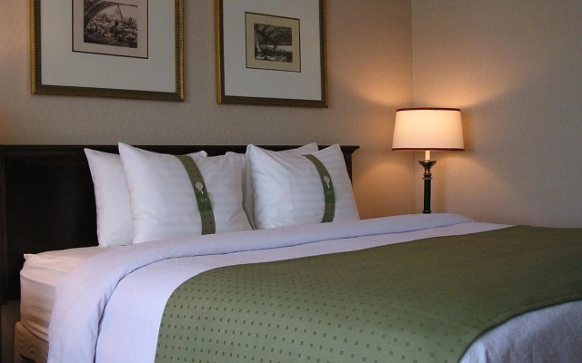 Holiday Inn Budd Lake - Rockaway Area by IHG