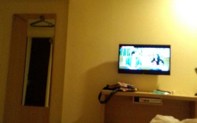 Home Inn Hotel