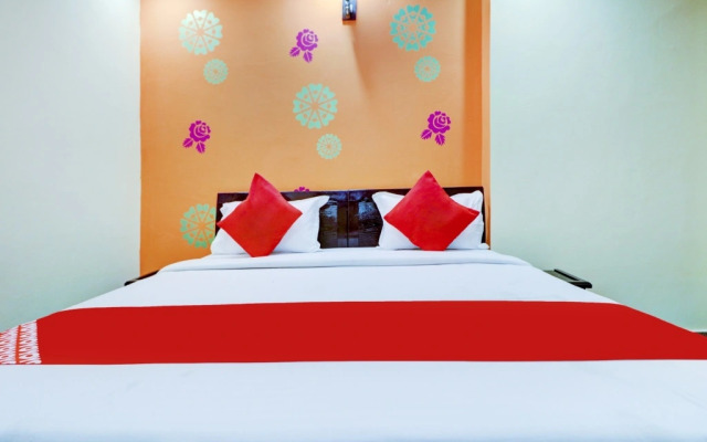 Palace At Seventy Two By Oyo Room