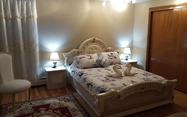 Albina House
