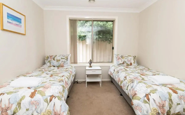 Franklin Villa, Central, Comfy & Convenient