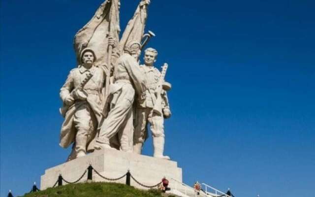 V gostyakh u Baby Poli