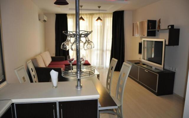 Апартаменты Black Sea Breeze