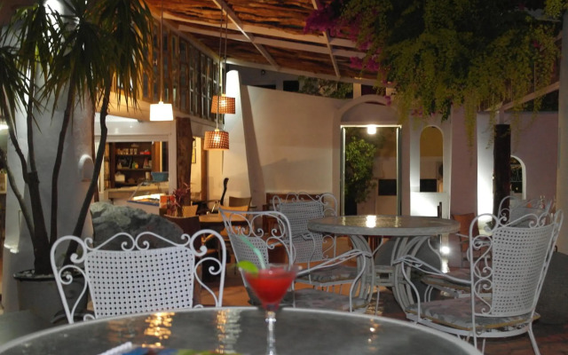 Gorgona Studios and Apartments
