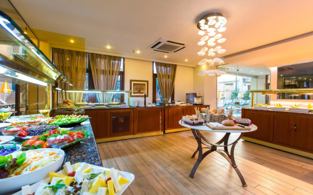 Hotel Ideon