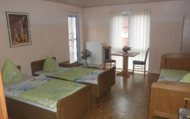 Gasthaus Pension Alter Kamin