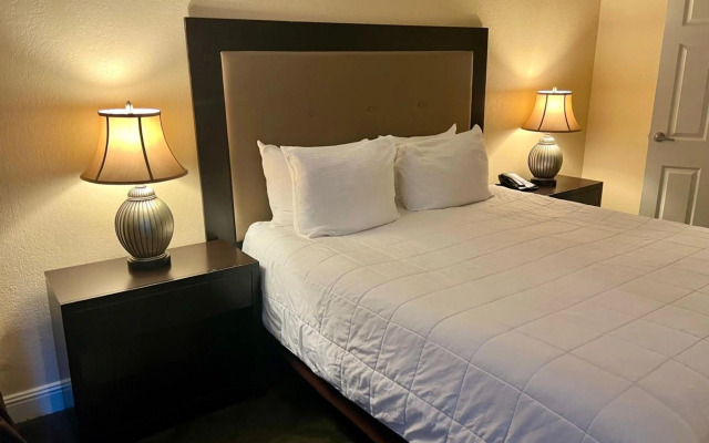 Jockey Resort Suites Center Strip