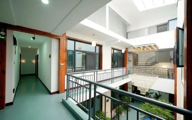 Zhangjiajie Borui Courtyard Hotel (Tianmen Mountain) – Hotel Rooms – Zhangjiajie