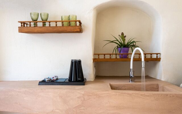 Pasithea Suites