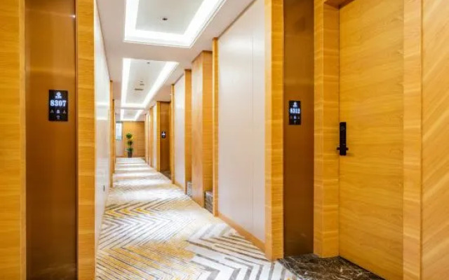 Huipuyi Comfortable Business Hotel (Linhai Yintai Branch)