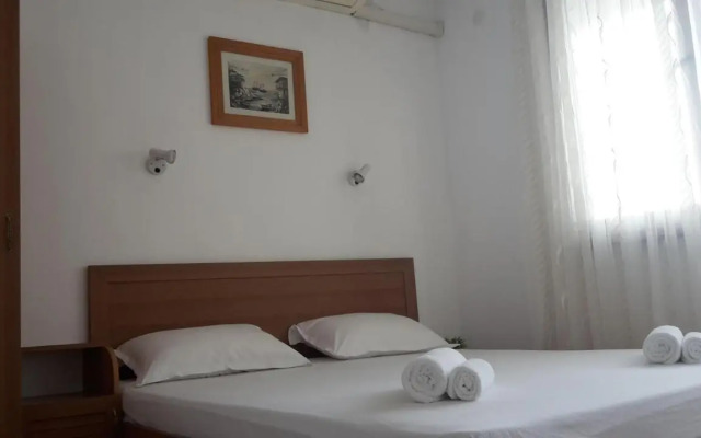 Guest House Kera