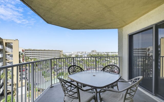 Inlet Reef 516 2 Bedroom Condo by RedAwning