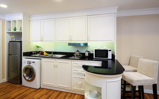 Court Wing Hotel Sukhumvit Bangkok