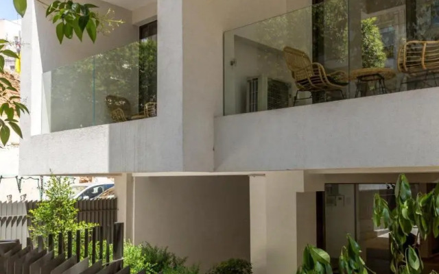 Cubes Living Athens Goudi, Athens
