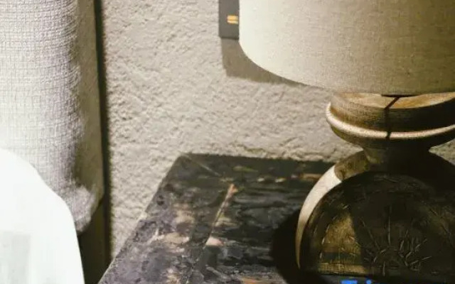 Zhenshan Qigu Hostel