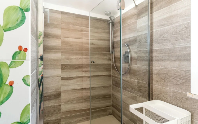 Villa Bali with Pool by Wonderful Italy