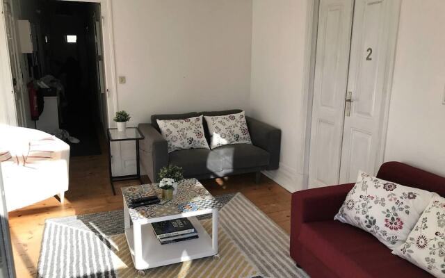 Gonçalves Crespo Rooms
