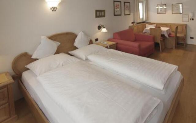 Cësa Marmolada - Art Chalet