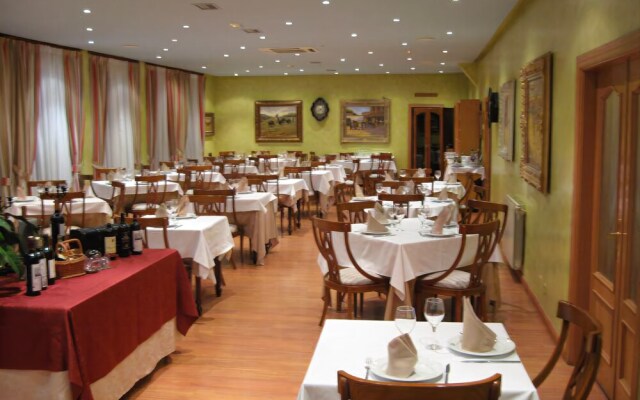 Hotel San Roque