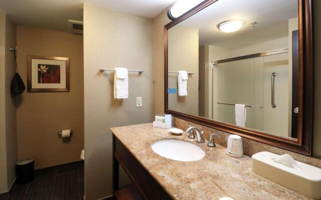 Hampton Inn Columbus-South