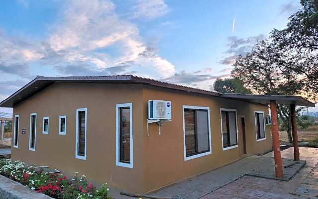 HillRock Resort & Villas, Karjat