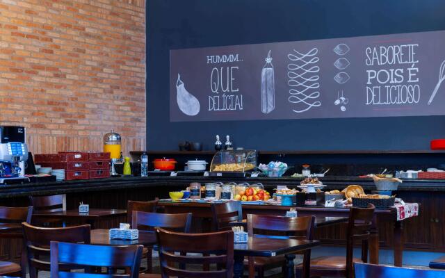 ibis Sao Carlos