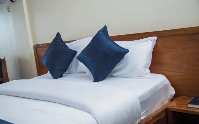 The Nile Luxe Hotel