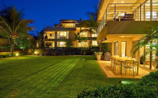 Bon Azur Elegant Suites & Penthouses by Lov