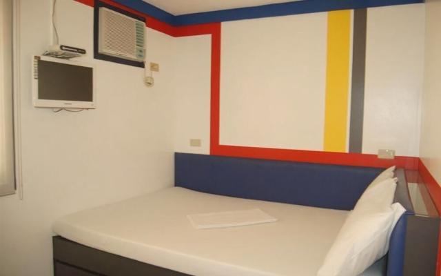 Hotel V