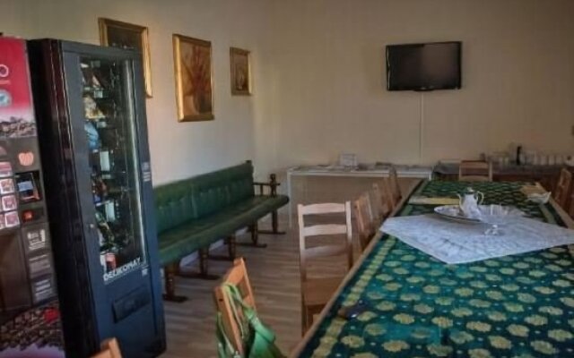 Hostel Sonce