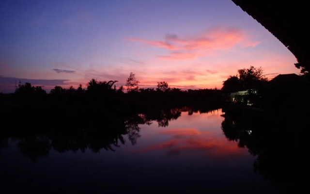 Kampot Cabana