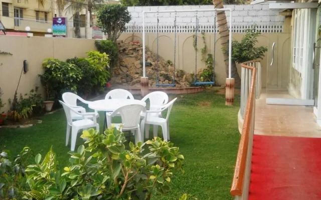 Sunrise Guest House Multan