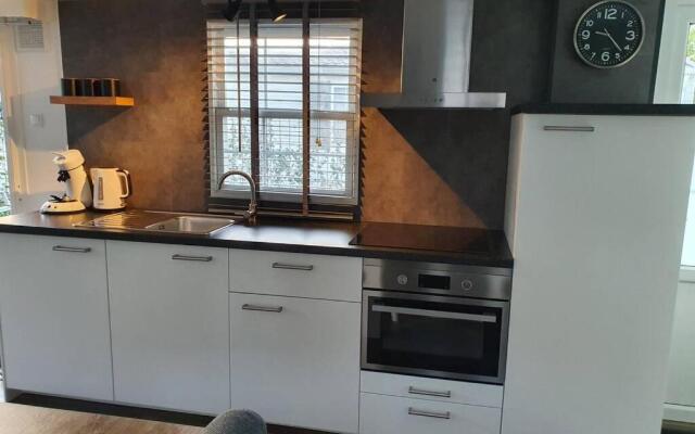 Vazonics Valkenbosch 76