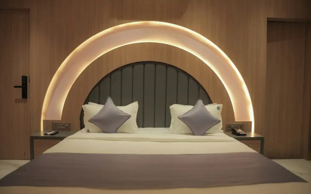 Sudarshan Palace By Spree