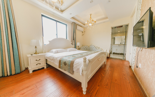 Suzhou Ethereal Residential Hotel (Taihu Xishan)