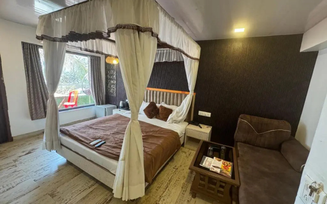 Hotel Sea View(A Beach Property) – Guest Rooms – Alibaug