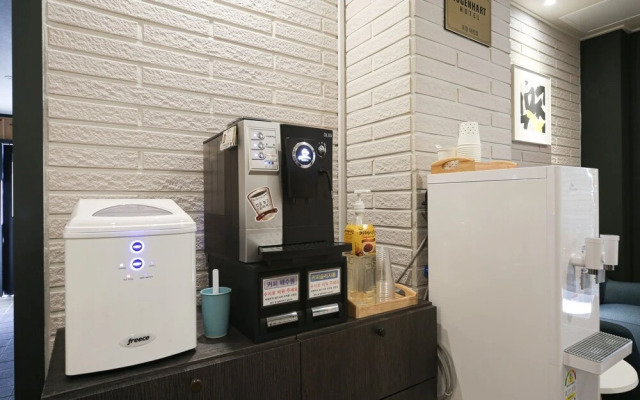 Pohang Daejamdong Togenheart Hotel