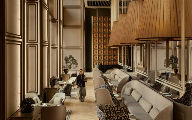 Janu Tokyo