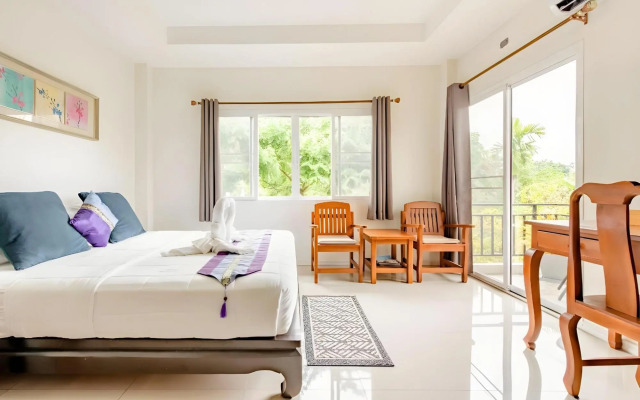 Baan Klangsuan Bang Korbua