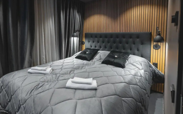 Royal Roi Luxury suite
