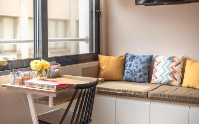 ✰Bright, renovated, spacious and cosy studio✰